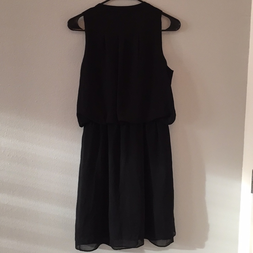 Banana Republic dress - Picture 3 of 3